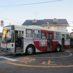 葬式鉄がいるなら葬式バスもいるらしい。引退する関東バス3ドア車を追え【バスヲタ】 - C3011
