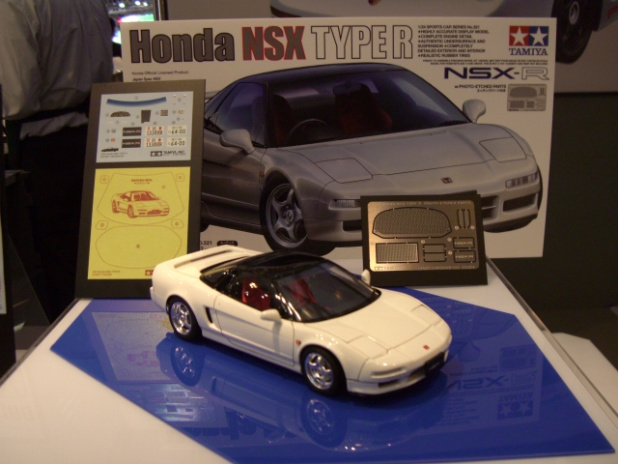 「NSX,961,SA22CRX-7…タミヤは旧車の新車がてんこ盛り【第50回 静岡ホビーショー】　」の3枚目の画像
