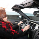 「フォード マスタング・コンバーチブルを吉田由美が極寒の中オープンでチェック【第32回JAIA輸入車試乗会】」の10枚目の画像ギャラリーへのリンク