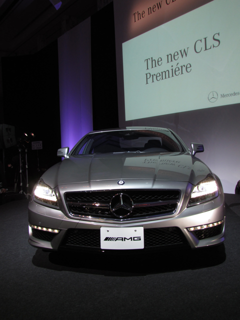 「【ニューモデル速報】新型メルセデス・ベンツCLS、オプションだけで350万円の高級車！」の1枚目の画像