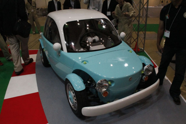 「子供でも楽に運転できるトヨタ カマッテに人気集中【東京おもちゃショー2012】」の17枚目の画像