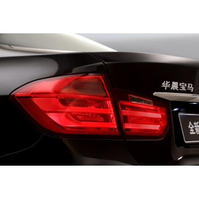 「BMWが現地生産する3シリーズのストレッチ版が世界初公開【北京モーターショー2012】」の2枚目の画像