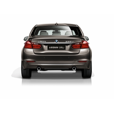 「BMWが現地生産する3シリーズのストレッチ版が世界初公開【北京モーターショー2012】」の23枚目の画像