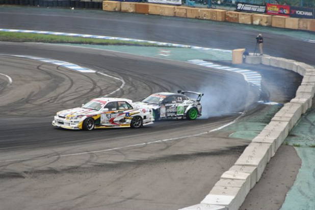 「追走トーナメント中盤で雨＆雷のため中止です【D1GP2011 inエビス】」の25枚目の画像