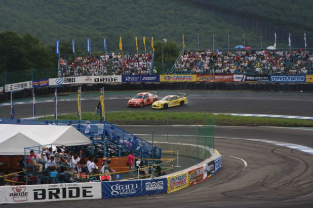 「追走トーナメント中盤で雨＆雷のため中止です【D1GP2011 inエビス】」の9枚目の画像