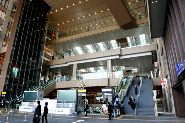 「“新”大阪駅ではEV&HVタクシー専用乗り場があるんです」の6枚目の画像