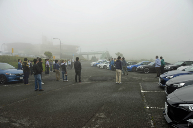 「スバルBRZ・トヨタ86がTOYO TIRESターンパイクに大集合しています！　第2回CLUBRZミーティング」の2枚目の画像
