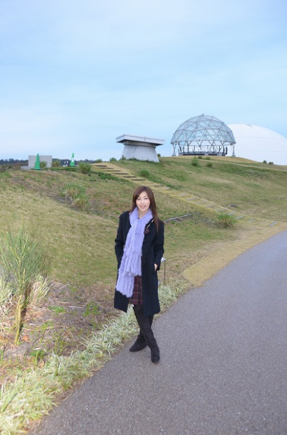「美人すぎるカーライフ・エッセイスト吉田由美さんがシンポジウムに登場！【クルマ未来博2011】」の6枚目の画像
