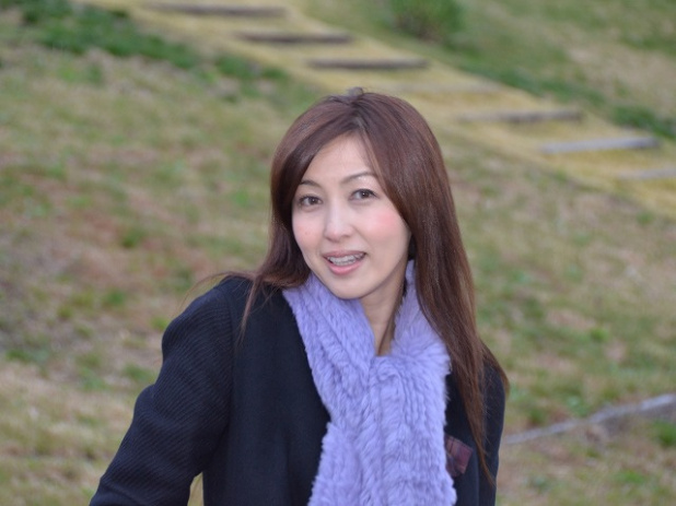 「美人すぎるカーライフ・エッセイスト吉田由美さんがシンポジウムに登場！【クルマ未来博2011】」の8枚目の画像