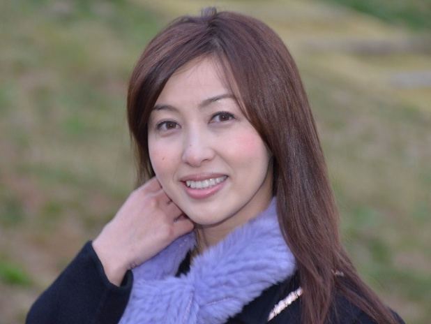 「美人すぎるカーライフ・エッセイスト吉田由美さんがシンポジウムに登場！【クルマ未来博2011】」の9枚目の画像