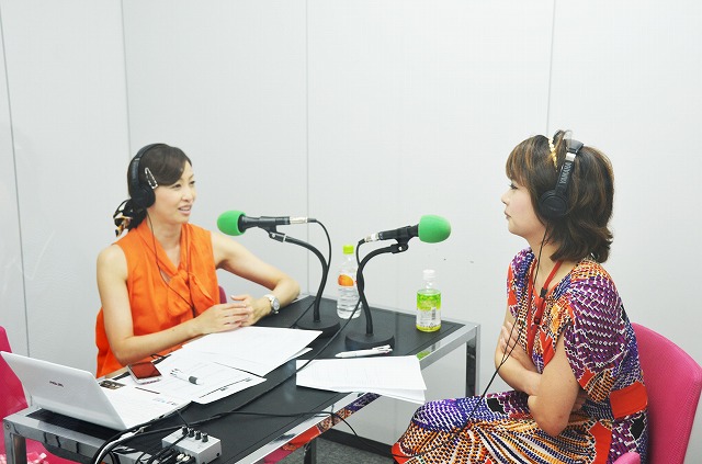 欲しい化粧品が無ければ作っちゃえ 外車ディーラー勤務から起業した美人社長 スマホ放送wallop ワロップ Clicccar Com