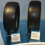 「タイヤ跡が指紋！　ヨコハマタイヤのコンセプトモデルが面白い！【東京モーターショー】」の6枚目の画像ギャラリーへのリンク
