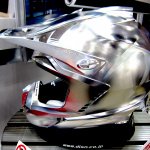 【EV JAPAN】芸術品!?　アルミの削り出しで作ったヘルメット、その作業工程をすべて公開しちゃいます【動画】 - EV JAPAN-1