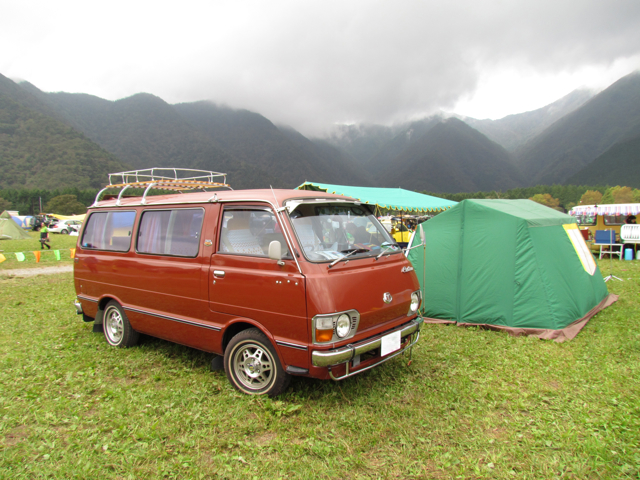 Go Out Camp28 画像 おしゃれキャンパーその ナゾっぽいクルマたち Go Out Camp Clicccar Com