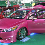 全身ピンクのキラキラカスタム これでも普段乗り仕様なんだって【福岡カスタムカーショー2011】 - 福岡カスタムカーショー2011 ストリーム