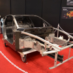 レクサスLFAは高級素材の日本代表！【第3回国際自動車素材・加工展】 - LFA01