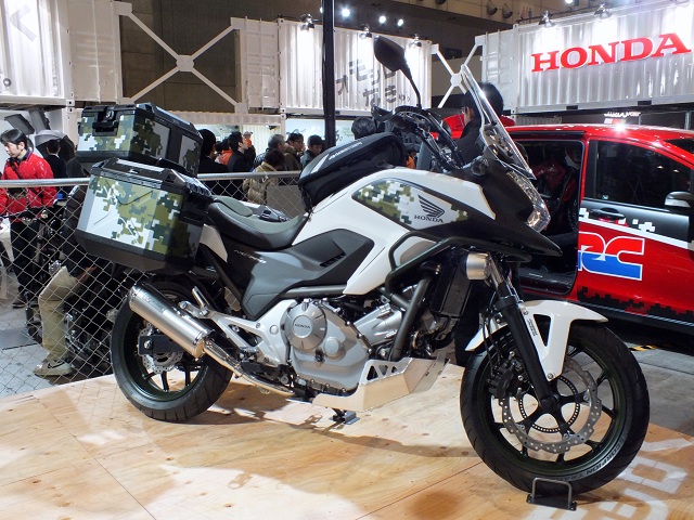 Nc700 6 画像 バイクファンもオートサロンを見逃すな Hondaブースはバイクもカスタム 東京オートサロン12 Clicccar Com