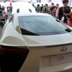 LEXUS LFAがお台場を走った。けど、全開走行が見たい！「モータースポーツジャパン2011」 - LF-A02