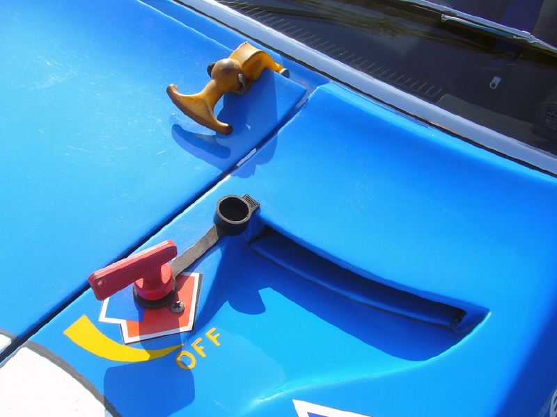 エヴァの葛城ミサトの愛車で有名になった アルピーヌ ルノーa310 のバリモノ売り物件を見つけました Clicccar Com