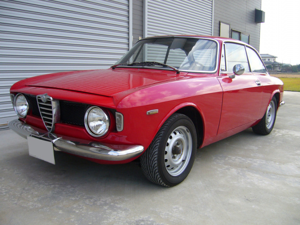 「マジモテ“イタ車”はコレだ！【Alfa Romeo GT1300 Junior】」の1枚目の画像