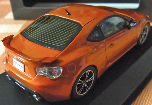 「新ハチロクのミニカーが京商から発売されました！BRZのミニカーは？」の6枚目の画像