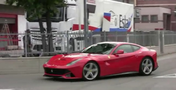 「【動画】忘れないで！フェラーリの新フラッグシップF12ベルリネッタのドリフト映像！と…??」の5枚目の画像