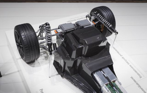 「最大トルク880Nm、0-100km/h加速4秒。AMGの4モーターEVがテクノロジーを公開」の15枚目の画像