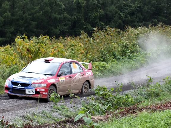 「表彰台？へGo！　カマキョウ＆呼鈴のラリーチャレンジ！(3)【全日本ラリー選手権　ラリー洞爺】」の5枚目の画像