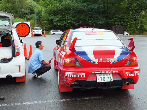 「表彰台？へGo！　カマキョウ＆呼鈴のラリーチャレンジ！(3)【全日本ラリー選手権　ラリー洞爺】」の3枚目の画像