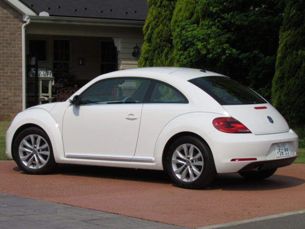 「キャラと乗り味＆実用性のいい意味でのギャップが魅力【VW The Beetle】」の18枚目の画像