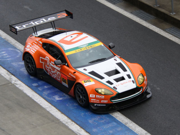 「でちゃうアストン3位！ほぼ一年ぶりの表彰台【スーパーGT2012】第2戦富士500km GT300クラス」の4枚目の画像