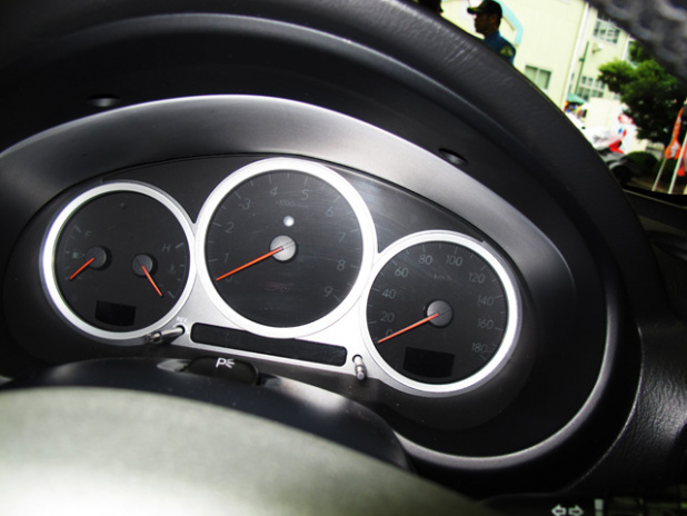 「インプレッサWRX STIのパトカーを接写しました。【オートジャンボリー2012】」の12枚目の画像