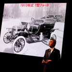 「常識破り! ブリヂストンがカラフルなタイヤを世界初披露【東京オートサロン2012】」の2枚目の画像ギャラリーへのリンク