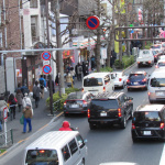 大地震直後の東京②道路は渋滞し、歩道には多くの人が【緊急ルポ】 - 東京震度５強20
