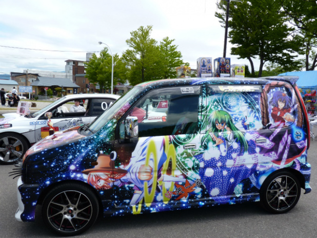 「昨年コンテスト優勝車も展示！やっぱり優勝する車は何か持ってる？【TOYAKOマンガ･アニメフェスタ2012】」の7枚目の画像