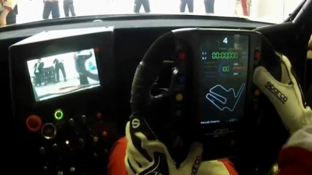 「【動画】ドライバー気分を味わえる!? レースデビュー直前のCR-Z GT300のオンボード映像【CR-Z GT300】」の3枚目の画像