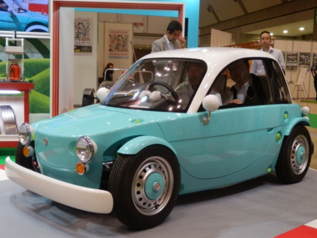 「トヨタのコンセプトカー「Camatte」を徹底チェック【東京おもちゃショー2012】」の1枚目の画像