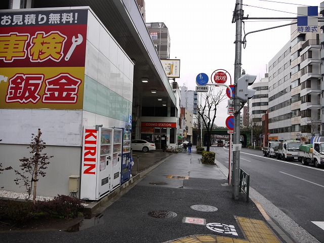 「都内ガソリンの需要と供給は安定してきたようです【東北関東大震災】 #jishin」の3枚目の画像