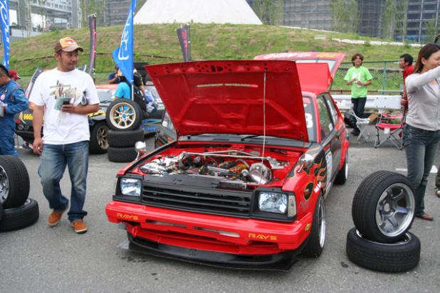 「こんな懐かし車両もD1に出てるんです【D1GP2011お台場】」の3枚目の画像