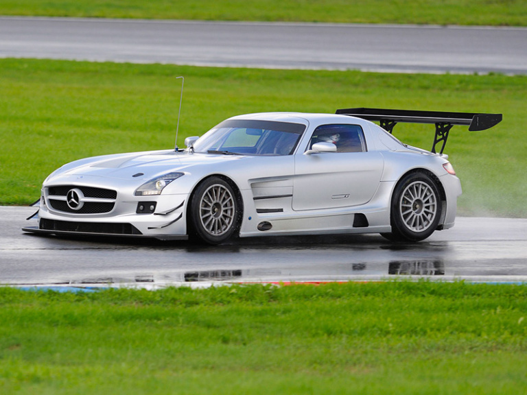 メルセデス・ベンツSLS AMG GT3