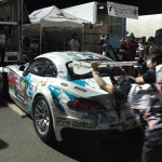 興奮冷めやらぬ初音ミクサポーターは積込みまで付き合った【痛車　スーパーGT2011第8戦ツインリンクもてぎ】 - 積み込み作業中