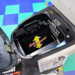 カートリッジ式電池を使う電動スクーターがこっそりデビュー【東京オートサロン2012】 - haunt03