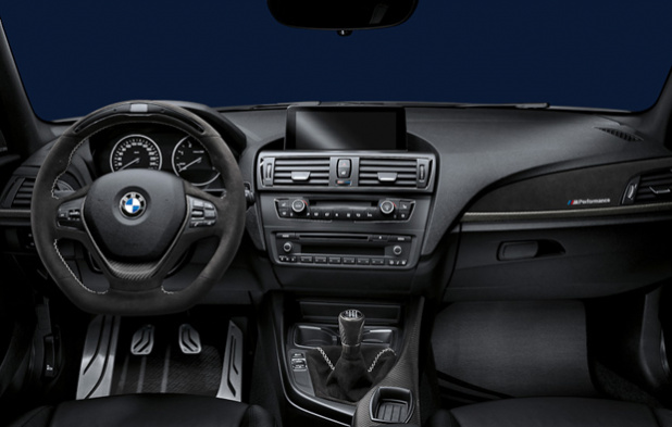 「BMWをスポーティに変身させる「BMW M Performance」登場 !」の1枚目の画像