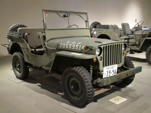 米独の軍用車 ジープとキューベルワーゲンを比較してみた ジープの機能美展12 Clicccar Com