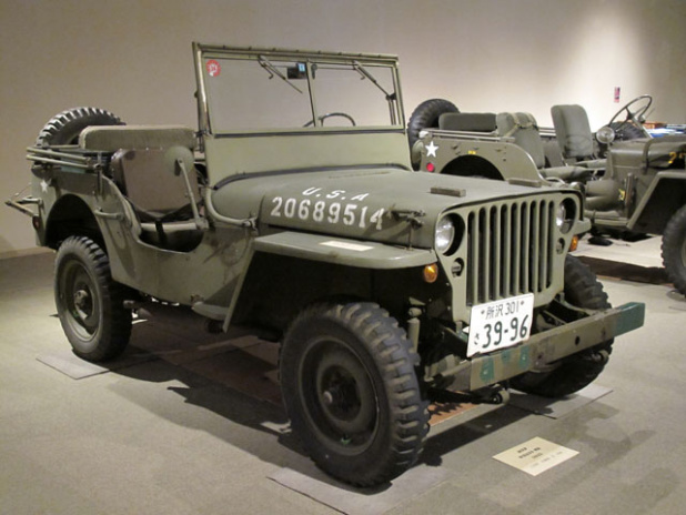 「米独の軍用車、ジープとキューベルワーゲンを比較してみた【ジープの機能美展2012】」の2枚目の画像