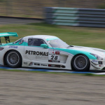 ペトロナスSLS AMG GT3同士の熾烈な争い。勝ったのはゼッケン1の谷口組！【スーパー耐久2012】第2戦 ツインリンクもてぎ - petronas04