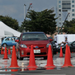クルマ好きが安全運転を指導する画期的イベントを開催。しかも無料 - s-2010hahatoko_050