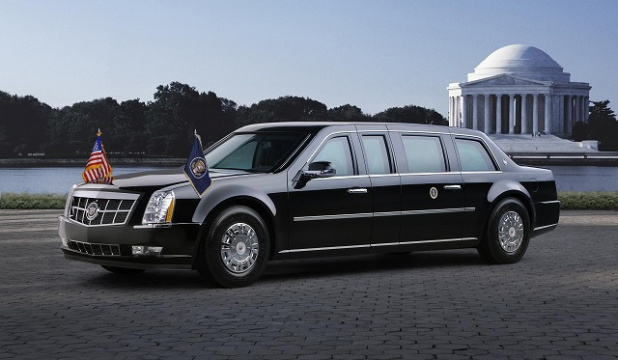 「立ち往生したオバマ大統領用リムジンの詳細判明! 車重はなんと8t、輸血用血液も積んでます!!」の1枚目の画像
