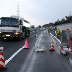 東北道、大型車は全線開通です。【東北関東大震災】 - sanko09