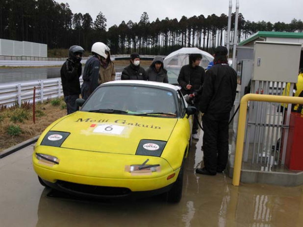 「多彩な車種がエントリーするレーシングECO耐久【第4回レーシングECO耐久】」の18枚目の画像